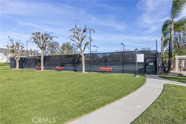 Building Photo - 6520 Tampa Ave