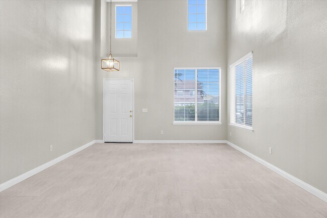 Building Photo - 5408 Tenderfoot Dr