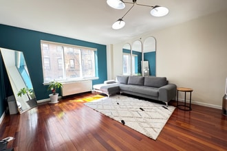 Building Photo - 603 W 148th St