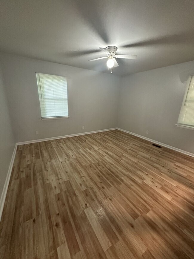 Foto del edificio - Comfortable Chattanooga Living at Clift View Drive