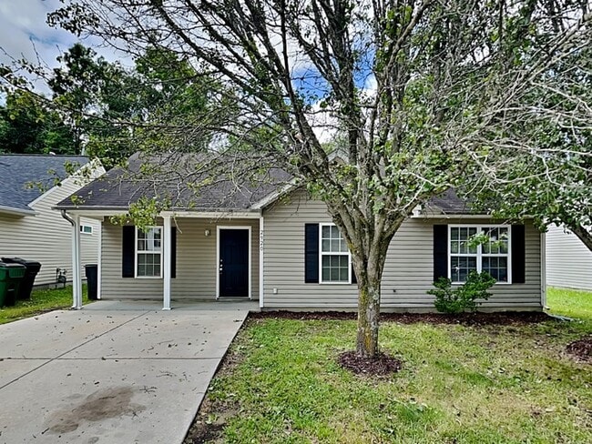 Building Photo - 2920 Westwinds Ct