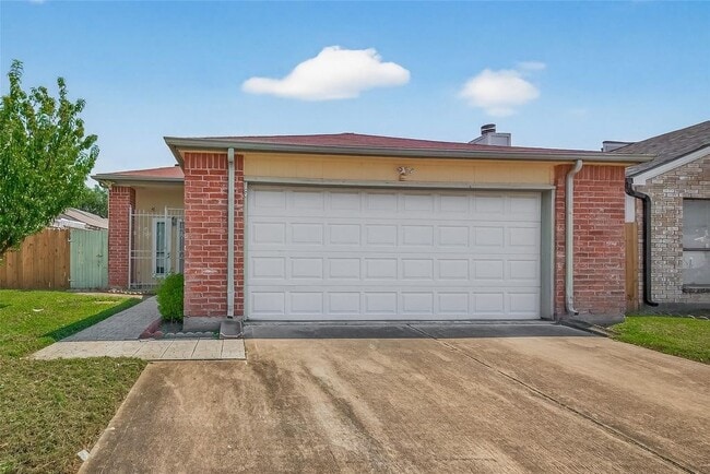 Photo - 6415 Grandvale Dr House