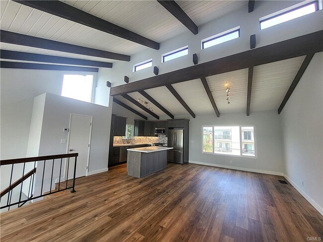 Building Photo - 161 Monterey Blvd