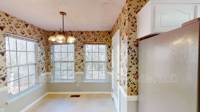 Building Photo - 743 Cotton Branch Dr