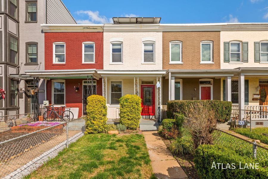 Primary Photo - Professionally Managed//2 Bedroom 1.5 Bath...
