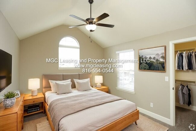 Foto del edificio - Discover The Possibilies of Eagle Creek Townhomes!