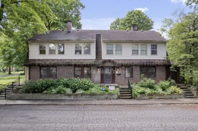 Foto del edificio - 4652 N Kenwood Ave