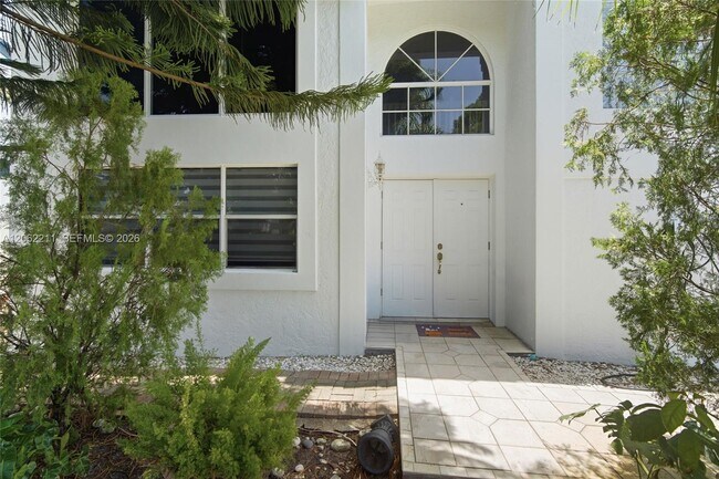 Foto del edificio - 21221 NE 3rd Ct