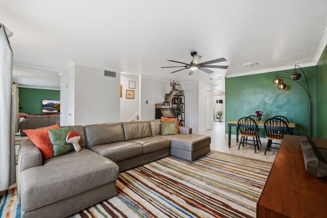 Foto del edificio - 6408 Burgoyne Rd