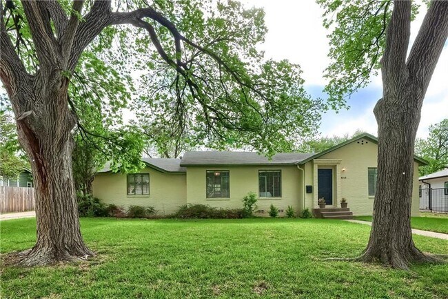 Building Photo - 4513 Highland Terrace