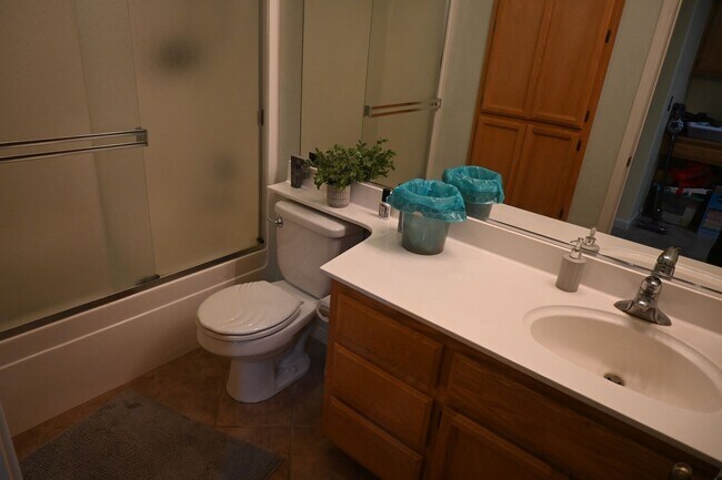 Foto del edificio - Resident Benefit Package Property