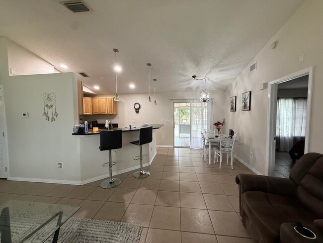 Foto del edificio - 218 SW Amesbury Ave