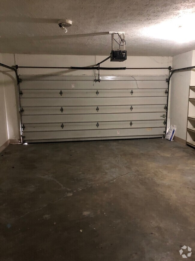 The Heathery at Country Club Place Apartments under $2,961