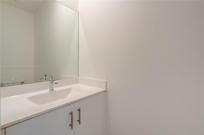 Foto del edificio - 15826 NW 91st Ct