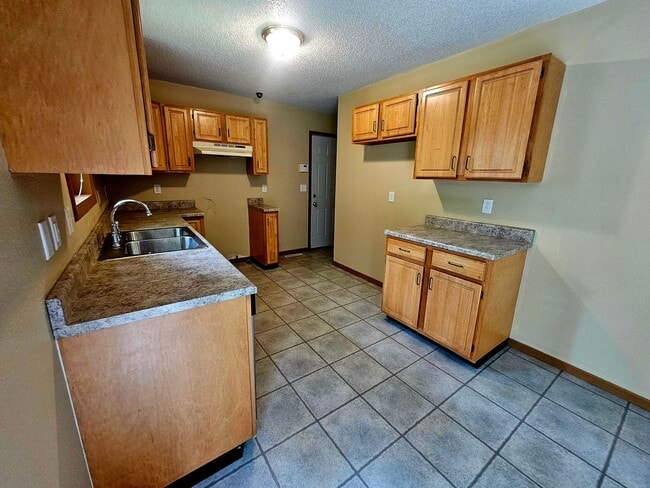 Building Photo - 3 Bedroom House built in 2003 Located in a...