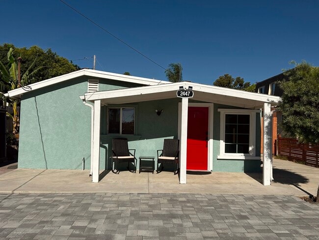 Building Photo - 2447 Bancroft Dr