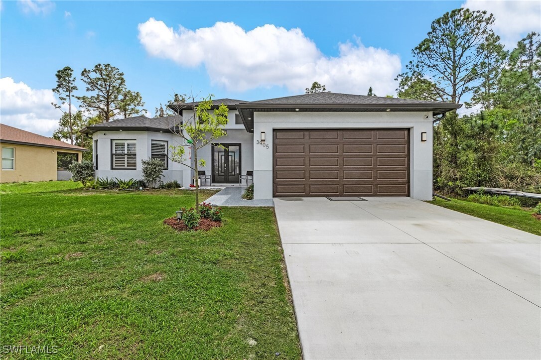 Foto principal - 3905 15th St W