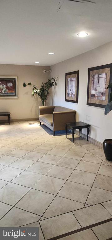 Foto principal - 1005 Chillum Rd