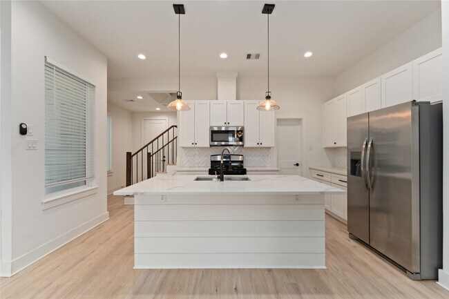 Foto del edificio - 4109 Hare St