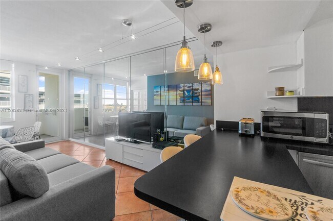 Foto del edificio - 100 Lincoln Rd