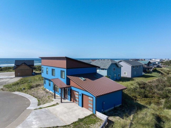 Building Photo - 1288 Cohasset Crest N