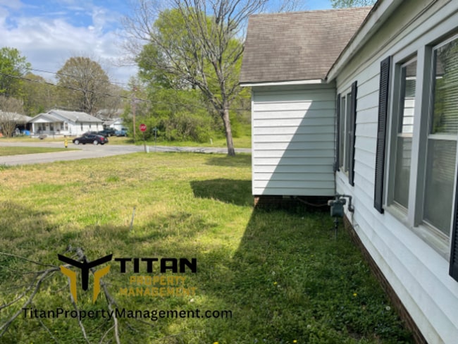 Building Photo - 2bed/2bath home with bonus area