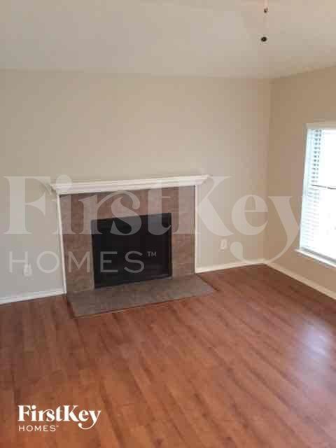 Building Photo - 1721 Quinlan Ct