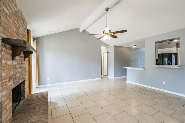 Building Photo - 10822 White Oak Bend Dr