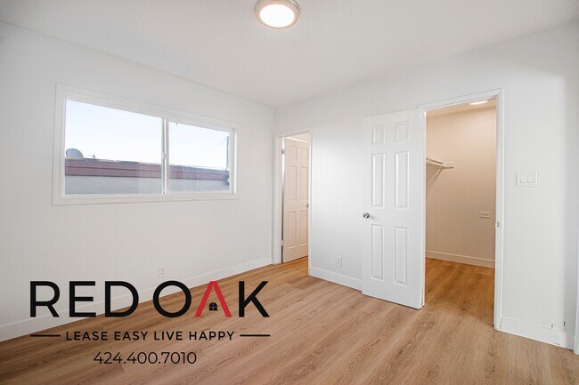 Foto del edificio - 1115 W 111th St