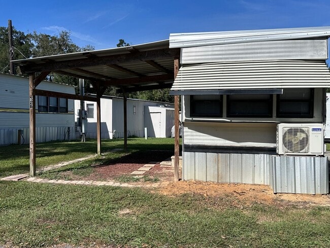 Foto del edificio - 11811 N Broad St