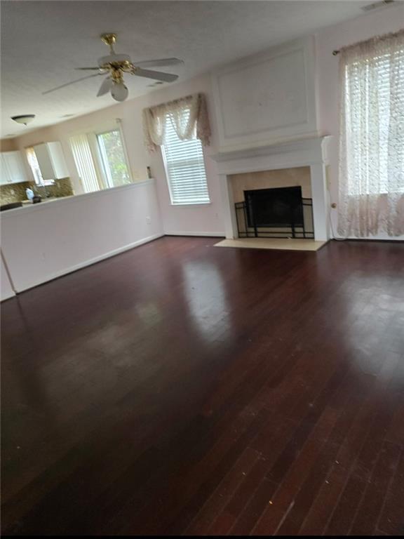 Foto del edificio - 1358 Cascade View Dr SW