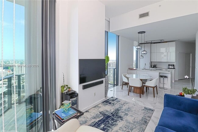 Photo - 501 NE 31st St Apartment