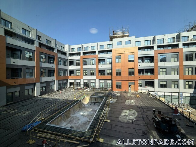 Foto del edificio - 1079 Commonwealth Ave
