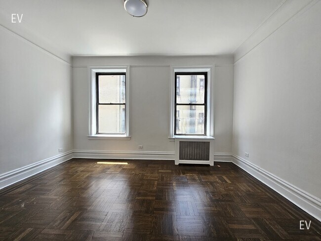 Foto del edificio - 206 W 104th St