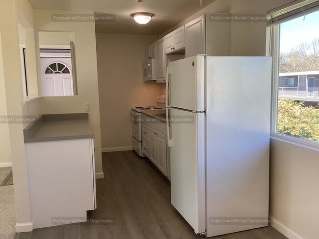 Foto del edificio - Newly remodeled 1 bedroom minutes from downtown