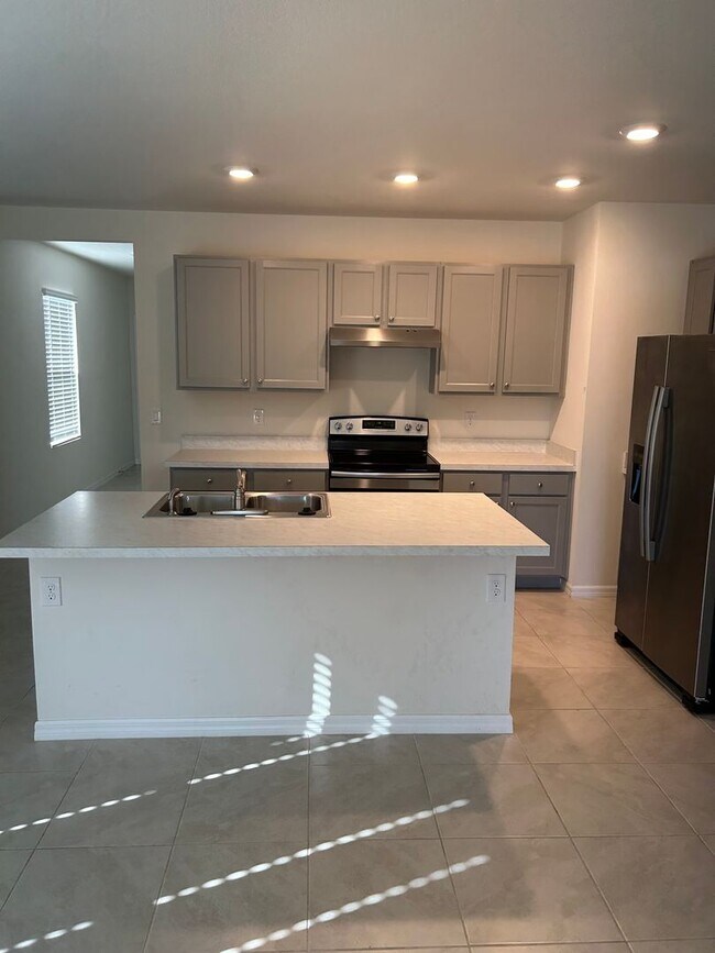 Foto del edificio - Woodbridge Lakes (New Community)