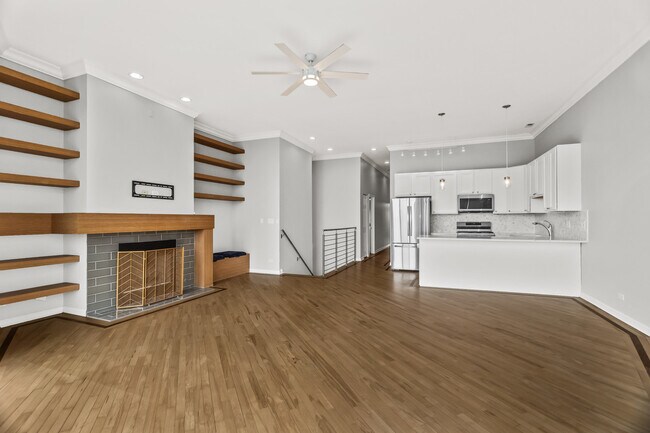 Foto del edificio - 2625 W Chicago Ave