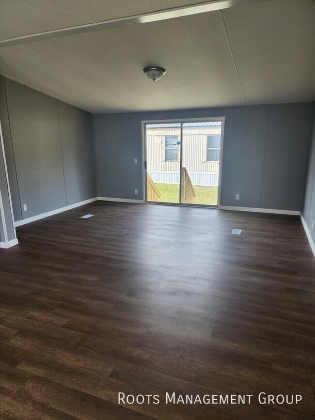Building Photo - Home Available to Lease - Apply Today!