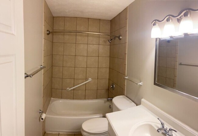 Foto del edificio - 927-933 Weston Court Vandalia, OH 45377
