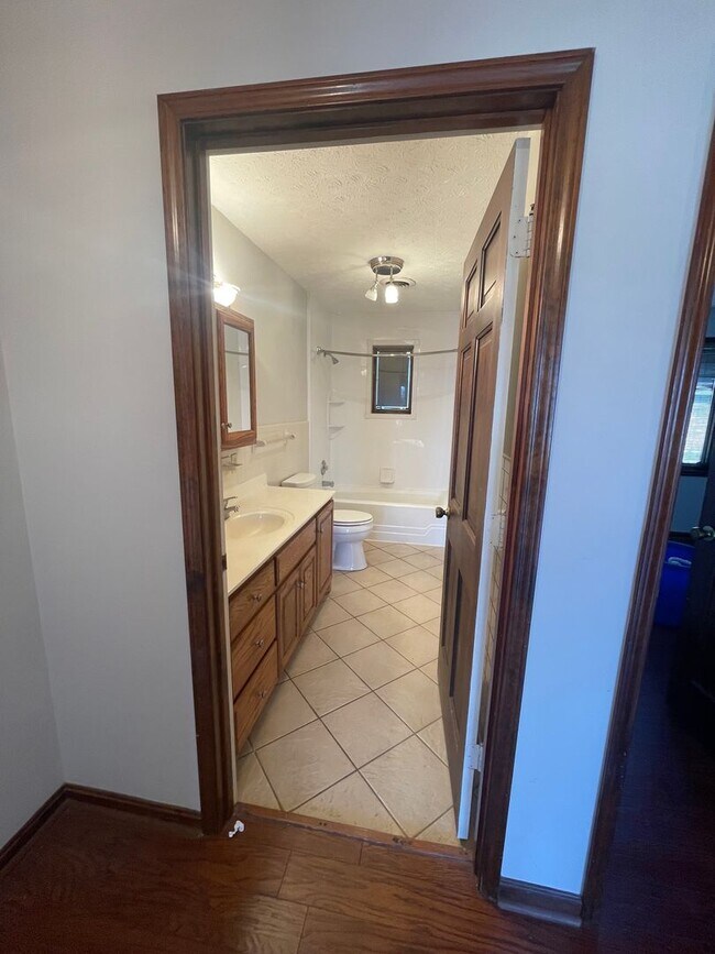 Foto del edificio - Spacious 3-Bedroom Ranch for Rent in Franklin, KY!