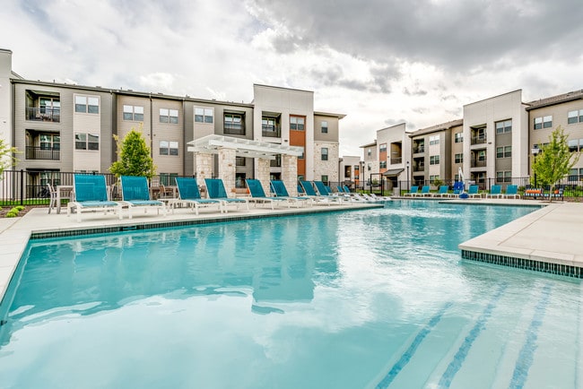 Pool Area - Mercantile Square