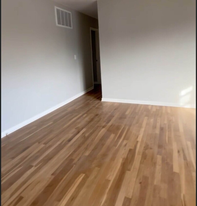 31 Crestwood Dr, Mooresville, IN 46158 House Rental in Mooresville