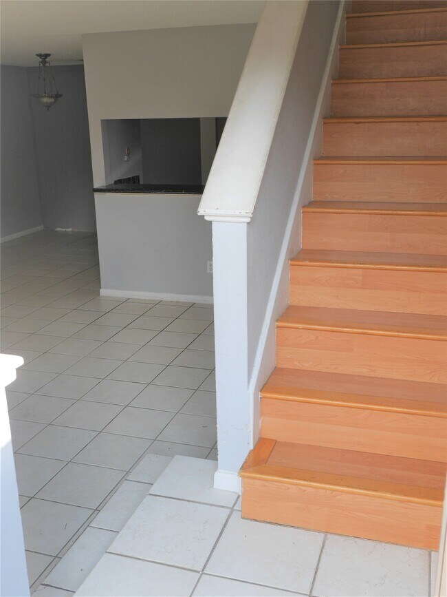 Foto del edificio - 13840 Hollowgreen Dr