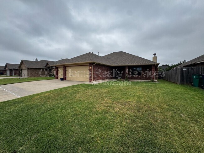 Photo - 8020 Kaden Rd House