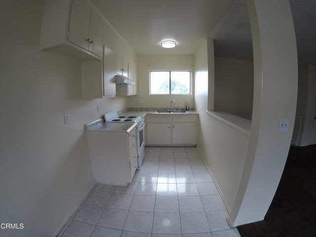 Foto del edificio - 13050 Dronfield Ave