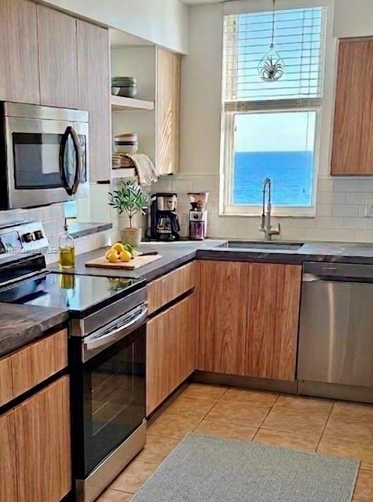 Foto del edificio - 770 Claughton Island Dr