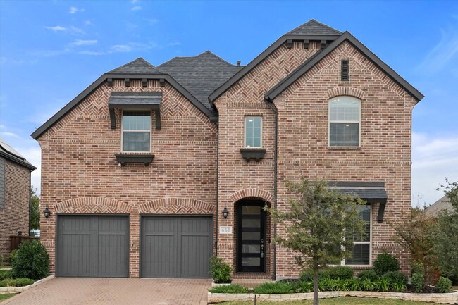 Building Photo - Newer Prosper Home