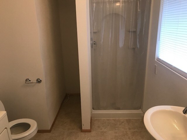 Foto del edificio - 6926 Spada Rd