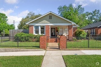 Building Photo - 1139 Le Green St