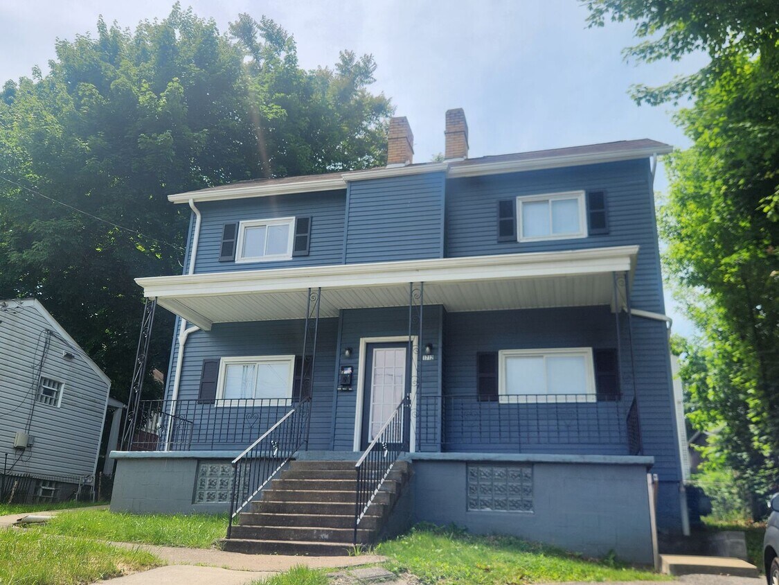 Primary Photo - 1712 State Avenue (Full Service)